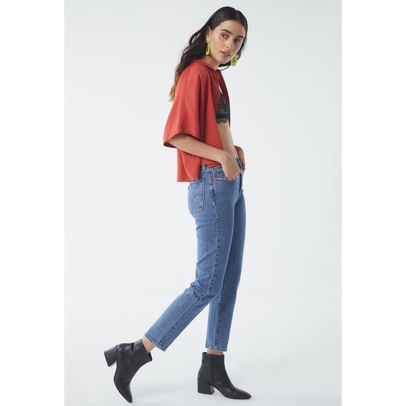 LEVI’S Wedgie Icon High Rise Jeans - Picture 2 of 10